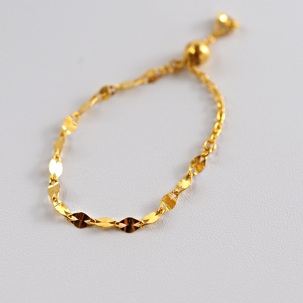 MITURE ミチュール K24 pure gold ピュアゴールド3 チェーンリング 正面写真|山梨県甲府市のジュエリーブランドが贈る、24金の輝きが美しいペタルチェーンリング