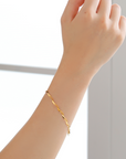MITURE(ミチュール)純金ブレスレット|シンプルなデザインに、24金の上質な輝きが映える