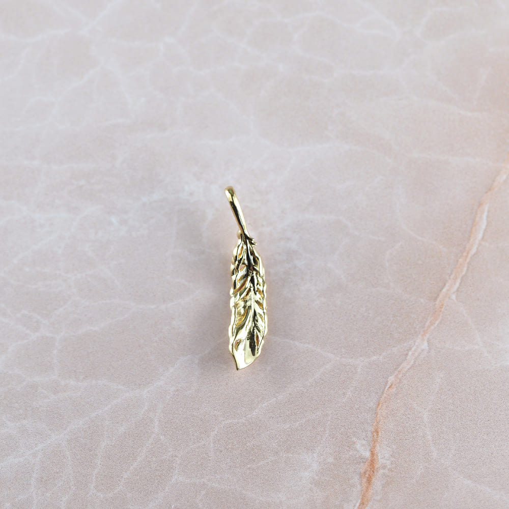 K18 feather/フェザー ペンダント｜山梨県甲府市のジュエリーブランド