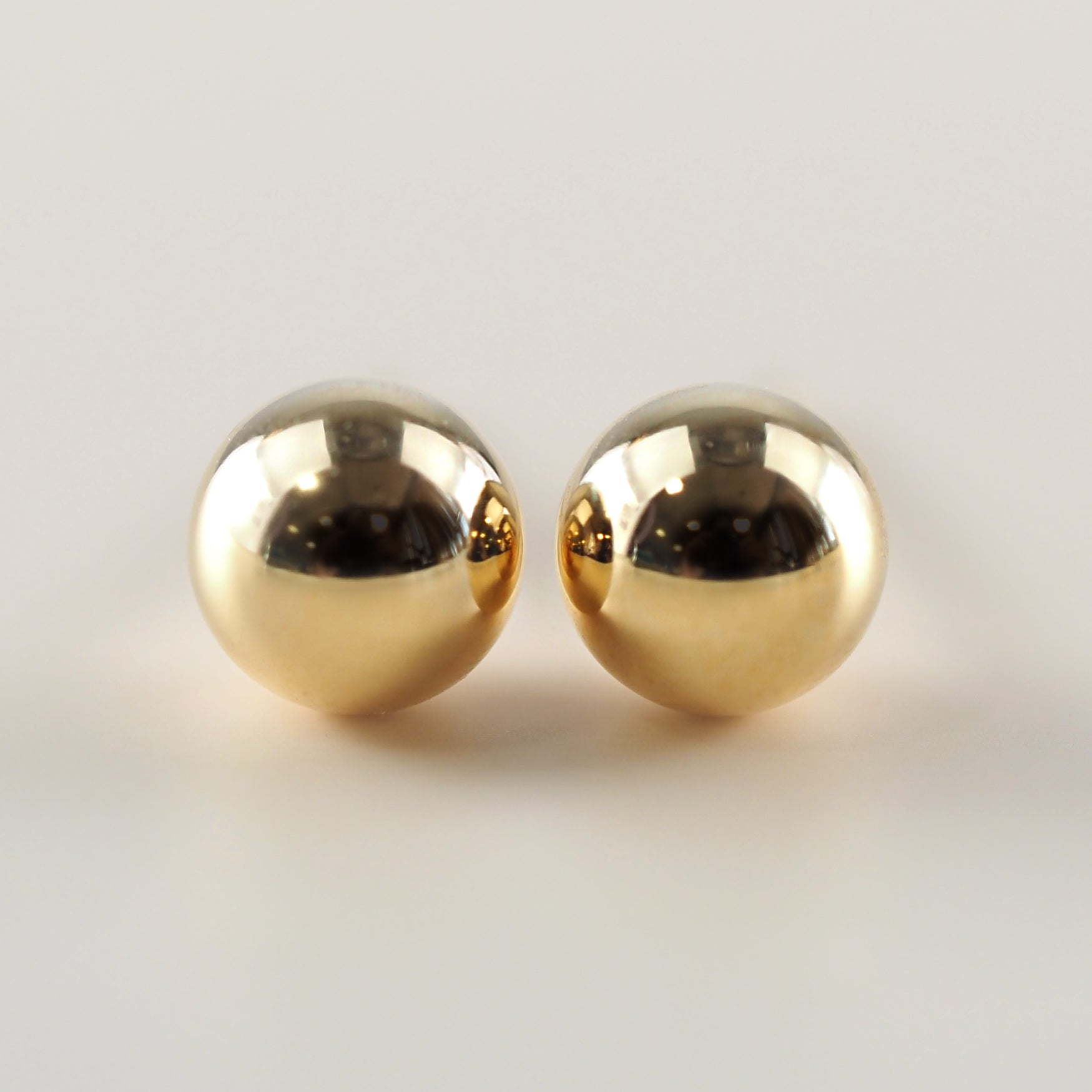 K18 丸玉 5mm ピアス