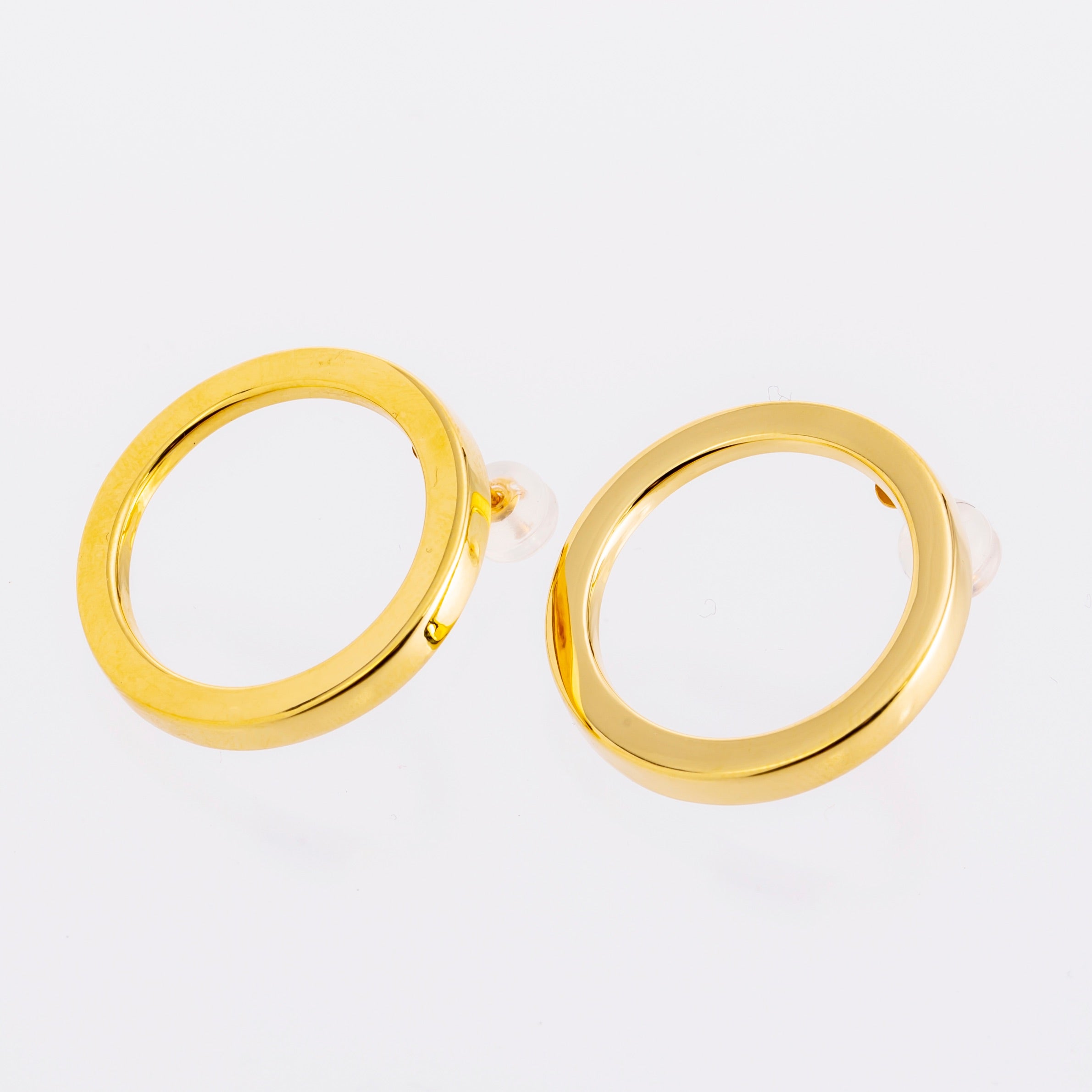 【新品　未使用】大阪関西万博　サンマリノ　MARLU　マルルー　ピアス POWERED BY PARTNERSHIP' We are proud to have Marlù as one of