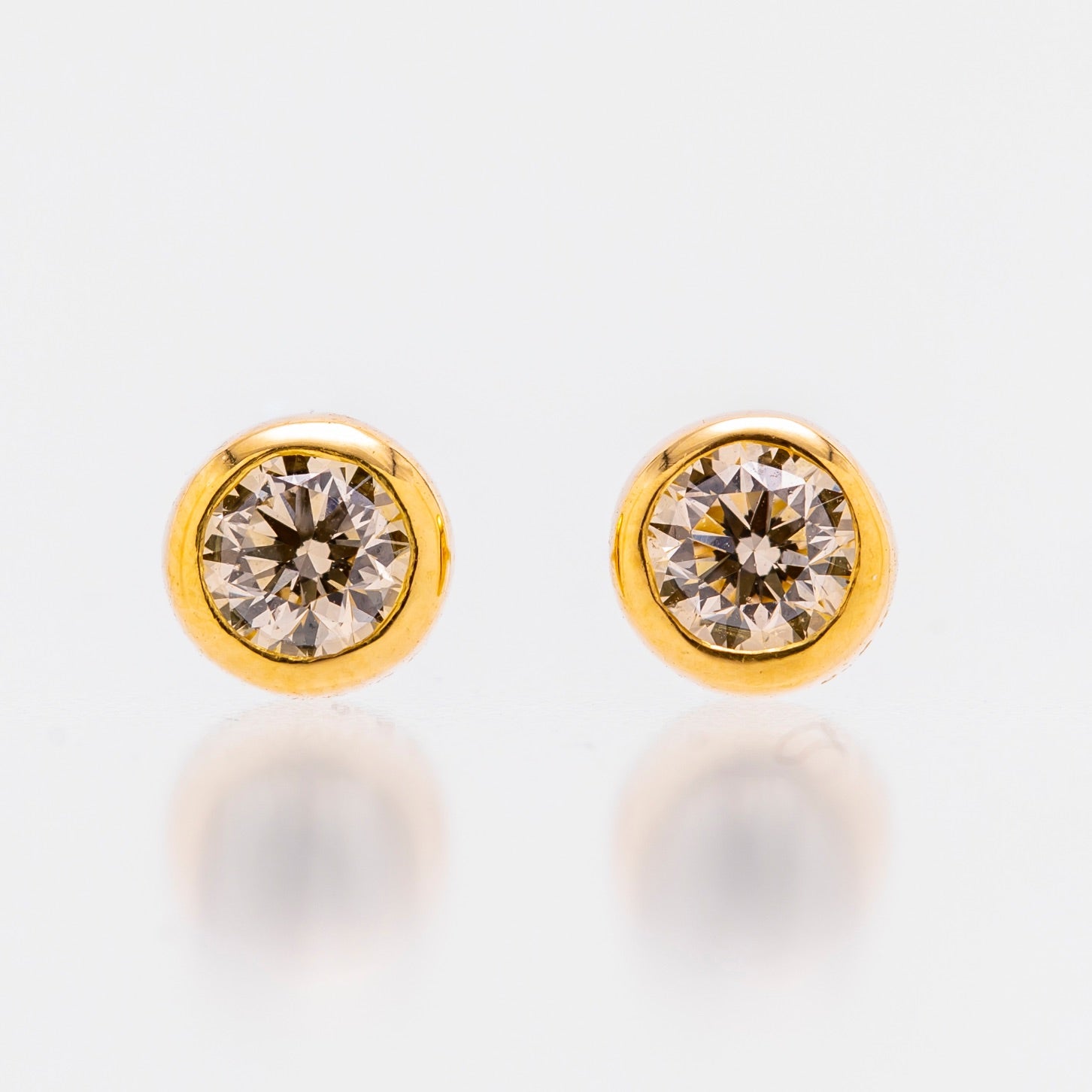 K18 Sirius/Sirius Diamond 0.4ct earrings